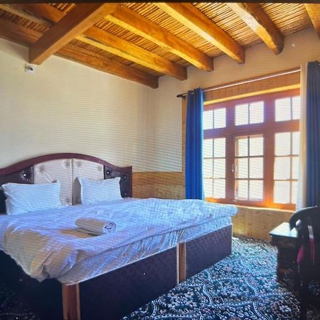 Guru View Home Stay Padam Kültér fotó